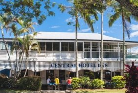 Gaming Room Central Hotel Port Douglas