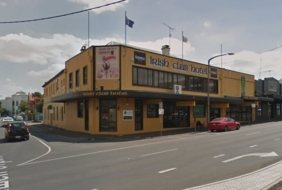 Irish Club Hotel