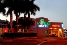 Sun Palms Hotel Motel