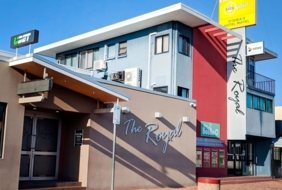 O'Shea's Royal Hotel
