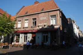 Cafe Kleine Tunnel