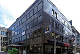 Lowen Play Casino Schwanenstrabe 19