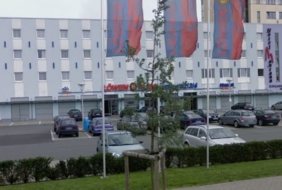 Lowen Play Casino Europaallee 1-3
