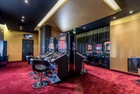 Millionaire Bari Via Pappacena Gaming Hall