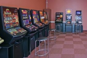 Casino Tete-a-Tete Kalniskiu 18