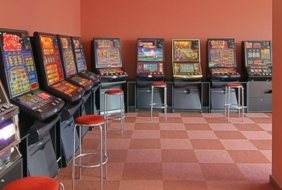 Casino Tete-a-Tete Aukstakalnio 32
