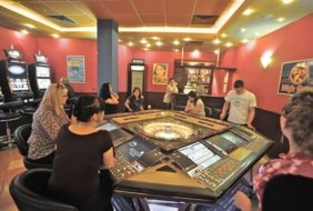 Casino Senator Bar