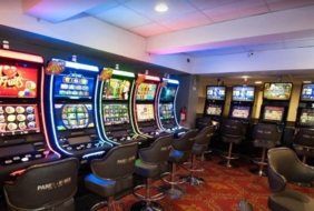 Slot Hall Pares y Nones