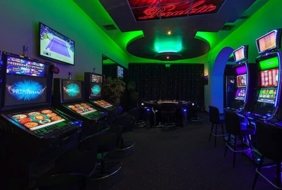 Admiral slot club Zorana Dindica 7