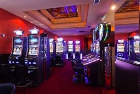 Admiral slot club Bulevar oslobodenja 60