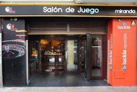 Salon de Juegos "As De Picas" Miranda