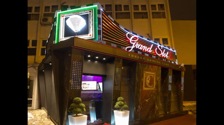 Grand Slot Club Kirovljeva 25