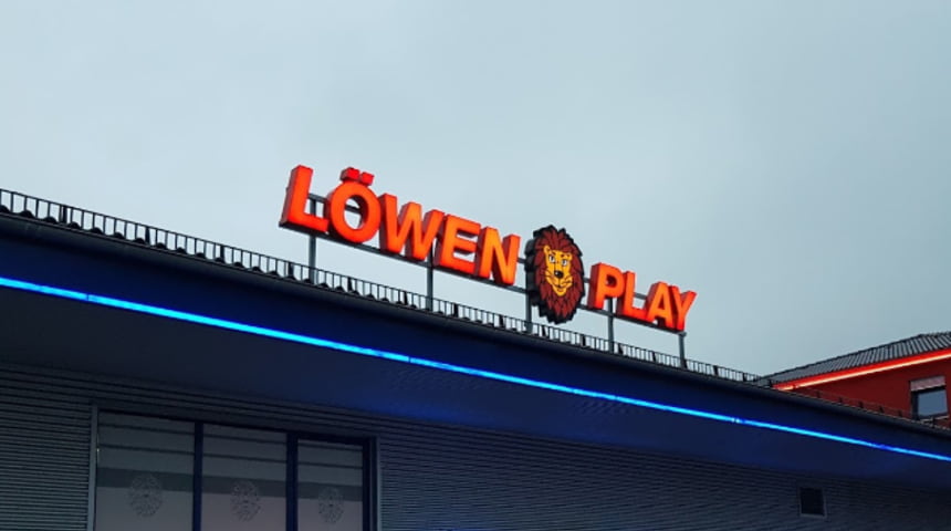 Lowen Play Casino Unterer Talweg 117