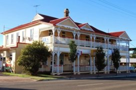 Killarney Hotel