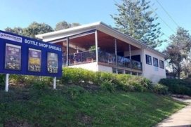 Macleay Island Hotel