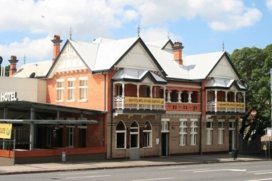 Normanby Hotel