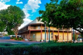 RedEarth Hotel