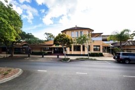 Royal Mail Hotel Tewantin