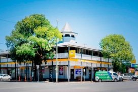 Commonwealth Hotel