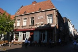 Cafe Kleine Tunnel