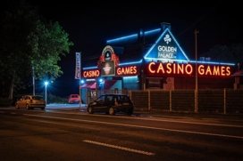 Golden Palace Cameo Quevy