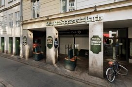 Wall Street Pub