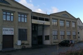 Lowen Play Casino Am Elsterbach 8