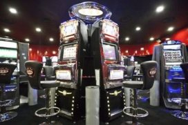 Lucky Slot Village 3 Sala Scommesse Intralot Pistoia