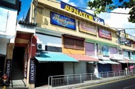 Senator Club Casino Central Flaq