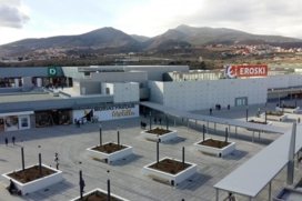 Pause and Play C. C. Murias Parque Melilla