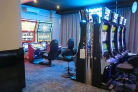Admiral Club Oradea 2