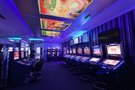 Admiral slot club Bulevar Arsenija Carnojevica 95a