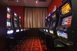 Admiral slot club Trg srpskih ratnika 1