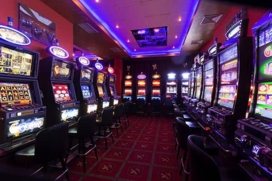 Admiral slot club Lenjinova 5