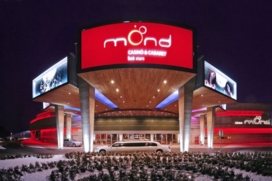 Mond, Casino & Hotel