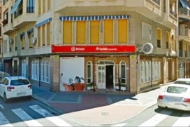 Salon de Juego Bristol Elche