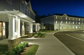 Tiverton Casino Hotel